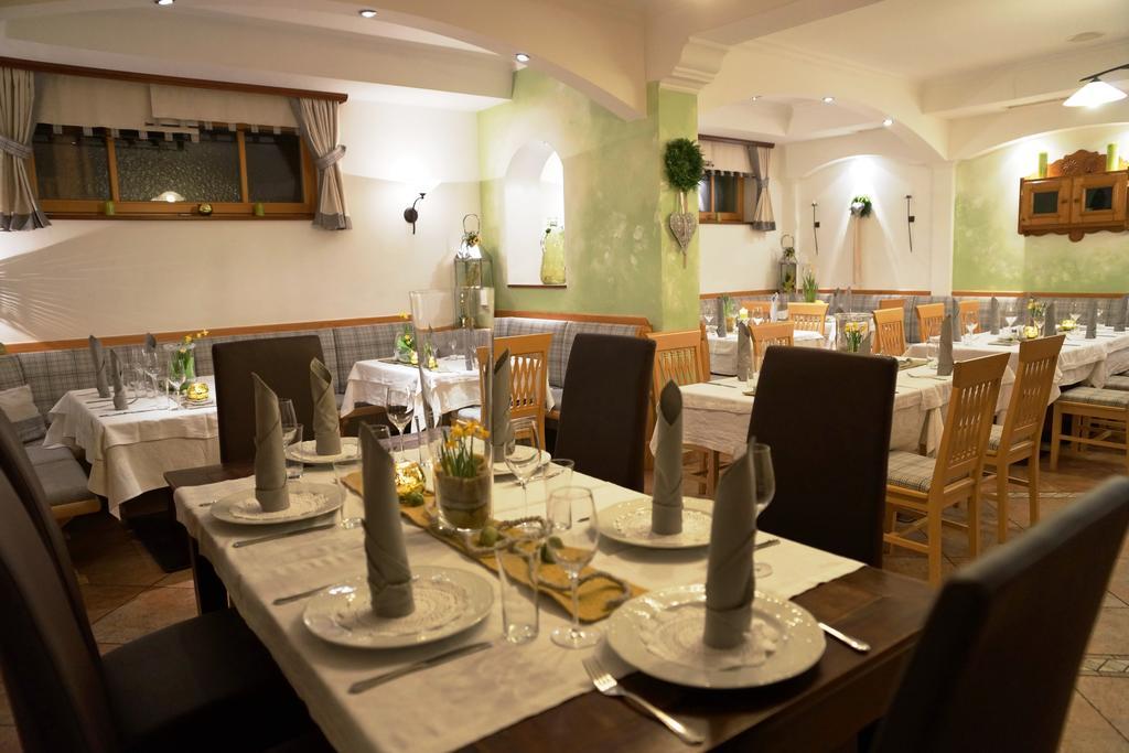 Gasthof Pension Perauer Lieserhofen Екстер'єр фото